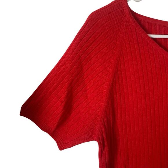 Pre Owned Women's White Stag Sweater Top Sz Lg Stay Cozy in Classic Cool Style - Picture 2 of 8